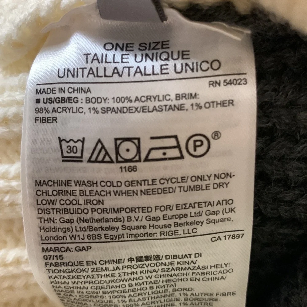 Gap “Peace” Knit Beanie